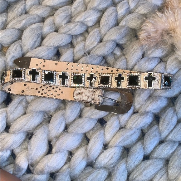 White and Brown Raw Hide CW Rhinestone Belt! - Picture 2 of 4